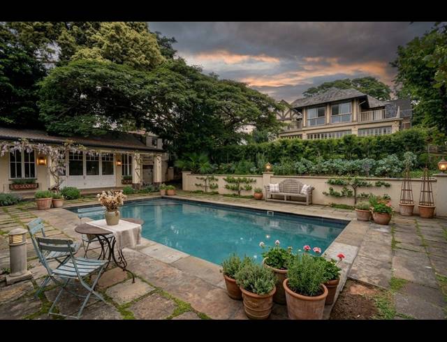 4 BEDROOM HOUSE FOR SALE IN WESTRIDGE